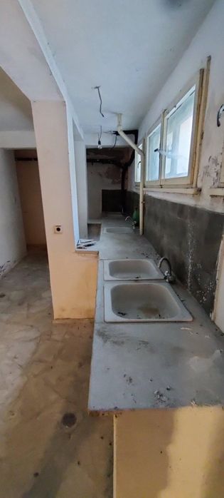 Заведение за продажба в ж.к Възраждане