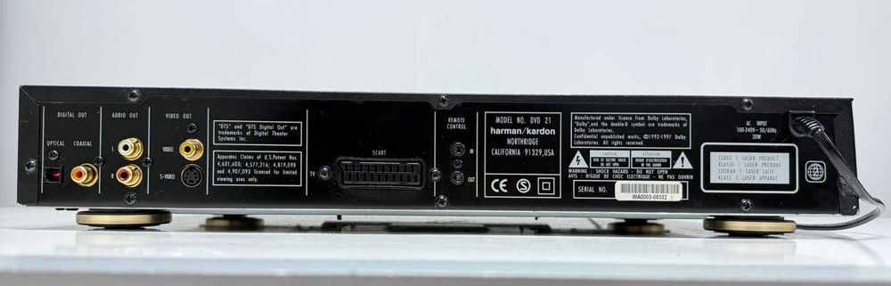 Harman Kardon DVD 21 – Audio CD Player – Design Superb – Citeste dar sare