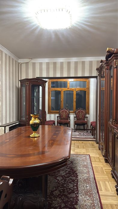 Сдам 3-х комнатную квартиру на Юнусабадском районе