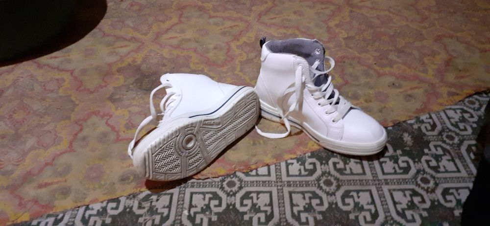 Работни обувки кецове внос от Германия номер 36 ..