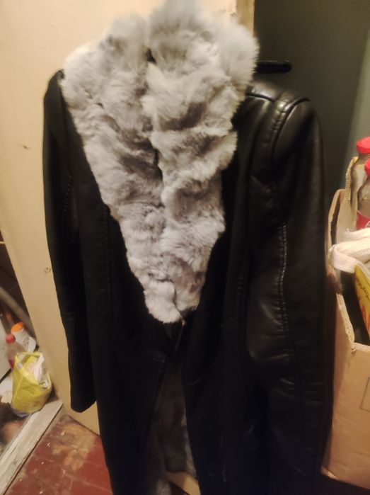 Куртка кожаная 44 размер срочно