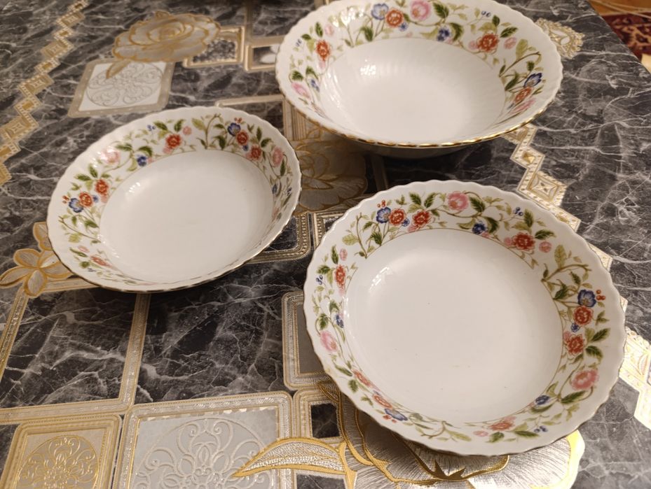 Старинные китайские тарелки для салата и супа