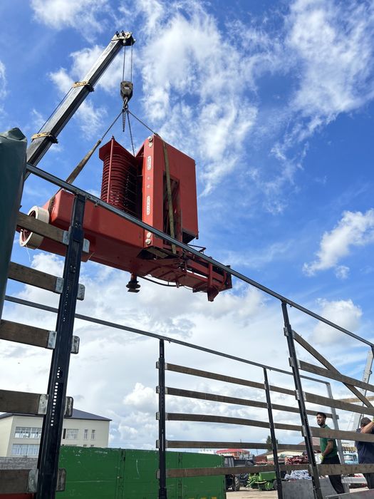 Пресс подборщики из европы тюк и руллон