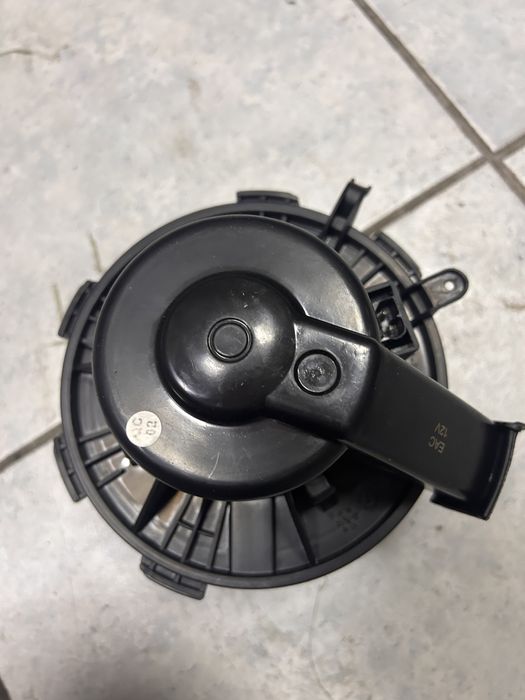 Моторчек печки Mersedes Sprinter