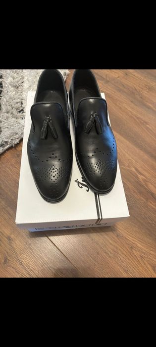 Pantofi eleganți noi  ideali pentru nuntă, botez