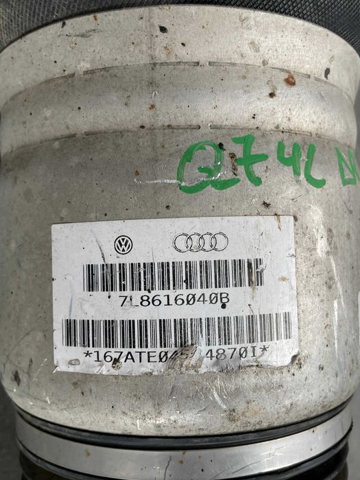 Perna aer dreapta fata Audi Q7 4L - Vw Touareg 7L cod 7L8616040B