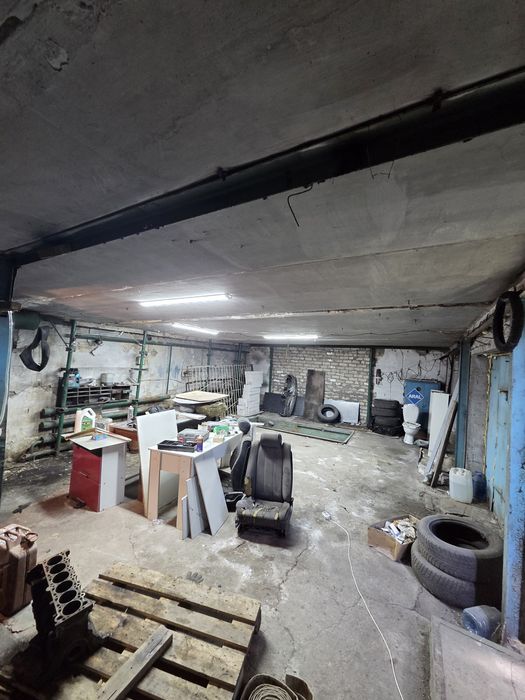 Продам гараж 65 квадратов