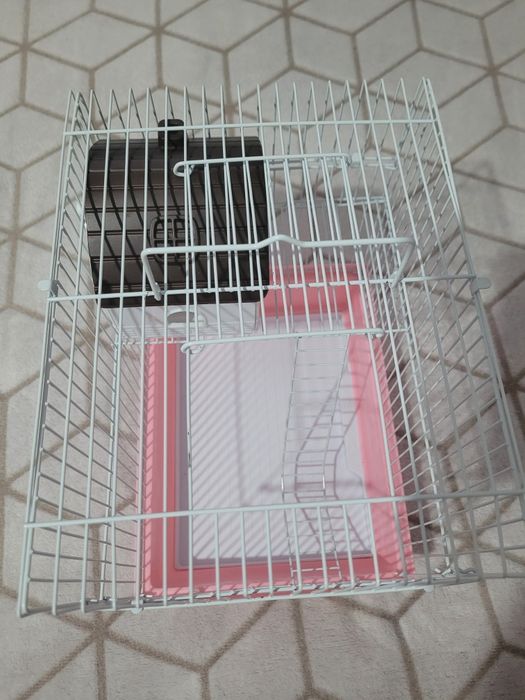 Vând cușcă pentru hamster