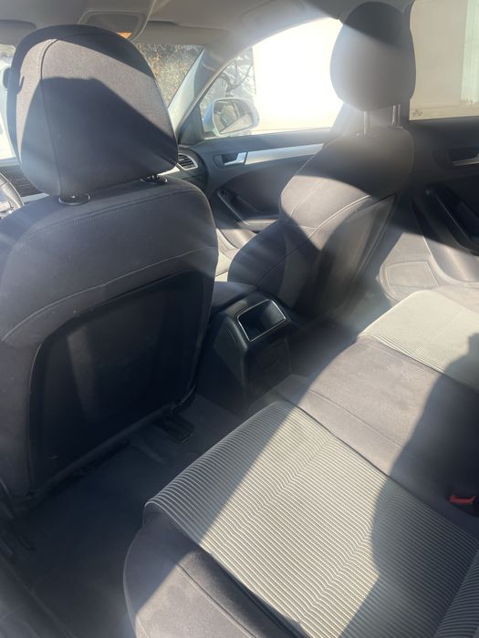 Audi A4 2008-Manuala