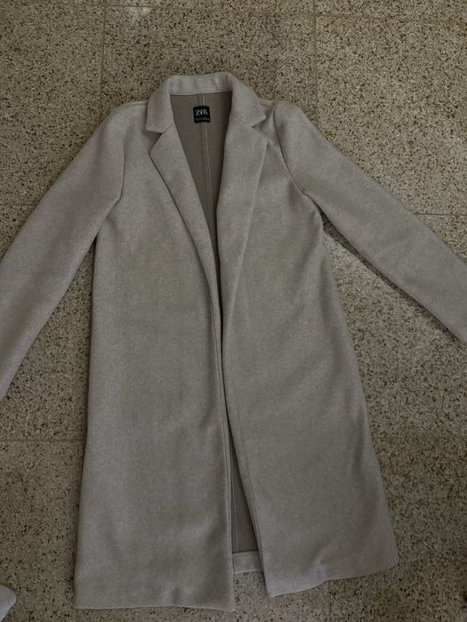 Zara преходно палто