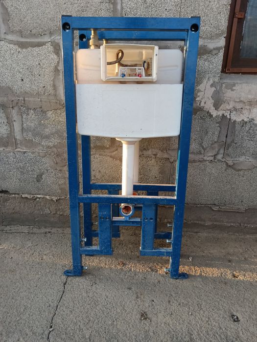 Инсталляции с унитазом