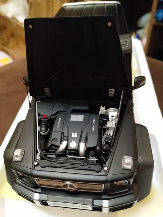 Mercedes G 6x6 1:18 auto art signature