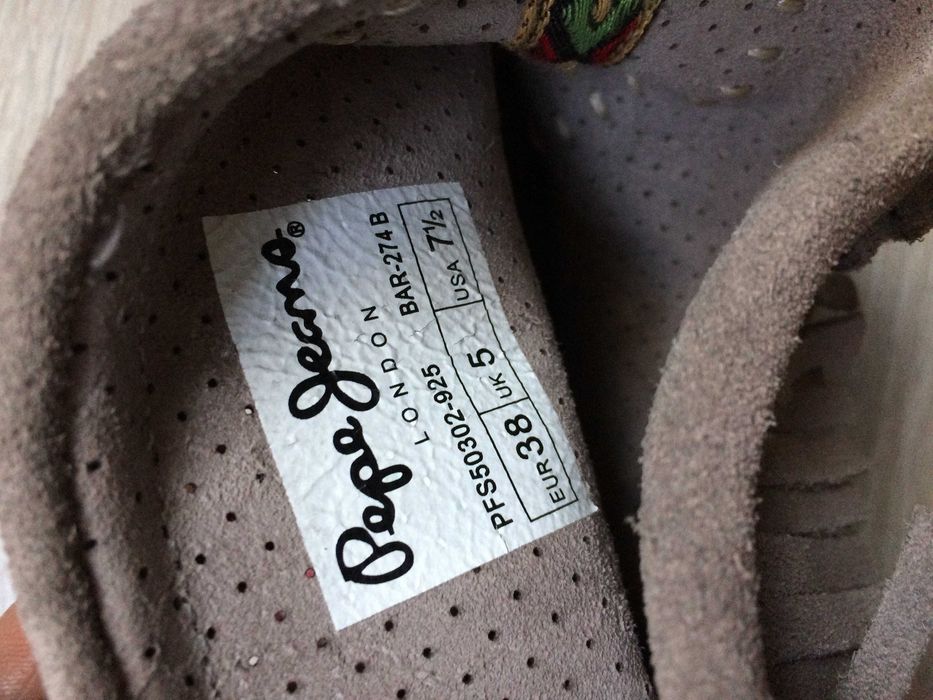 Страхотни,почти нови ботички PEPE JEANS №38.