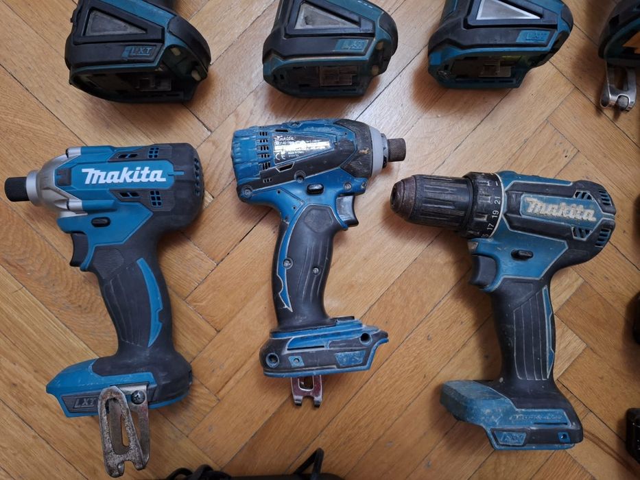 Filetante MAKITA cu impact 1/2, mandrina, acumulatori și incarcator