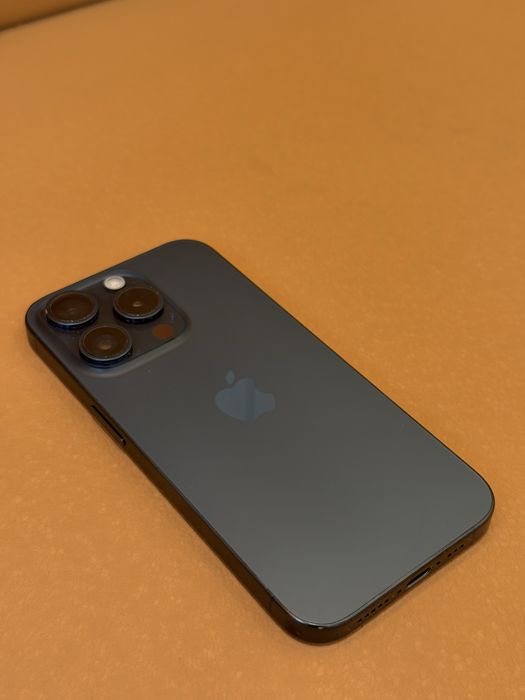 Iphone 15 PRO/.