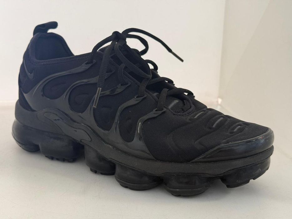 Adidasi NIKE AIR VAPORMAX PLUS -A-