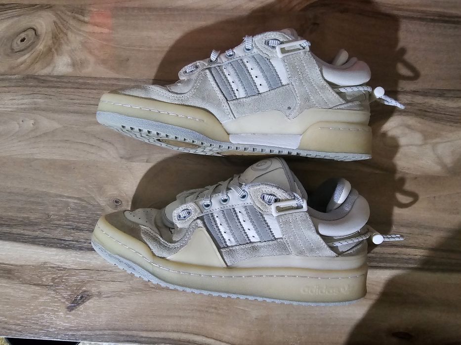 Adidas x Bad Bunny Forum Buckle Low "White" Sneakers, размер 39 ⅓