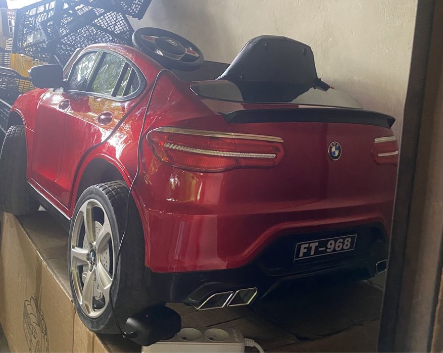 машина детская bmw x6