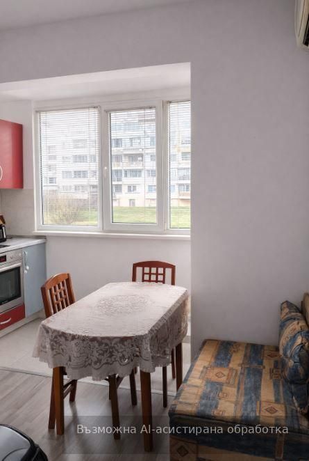 Двустаен апартамент в района на Възраждане!