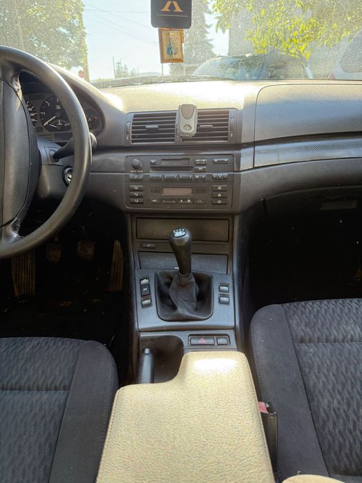 BMW 320d на части, 136 конски сили.