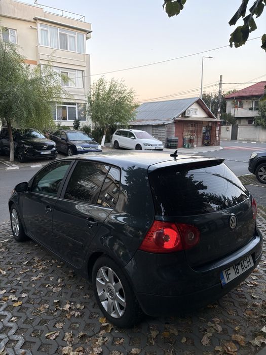 VW Golf 5 1.6 benzină + GPL