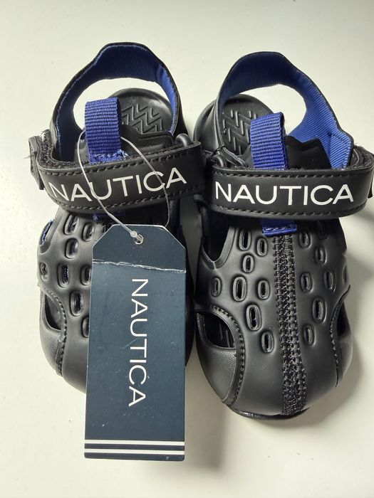 Чисто нови сандали Nautica