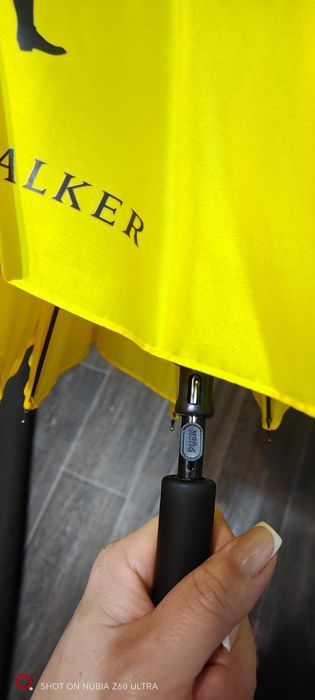 Зонт брендированный Johnnie Walker