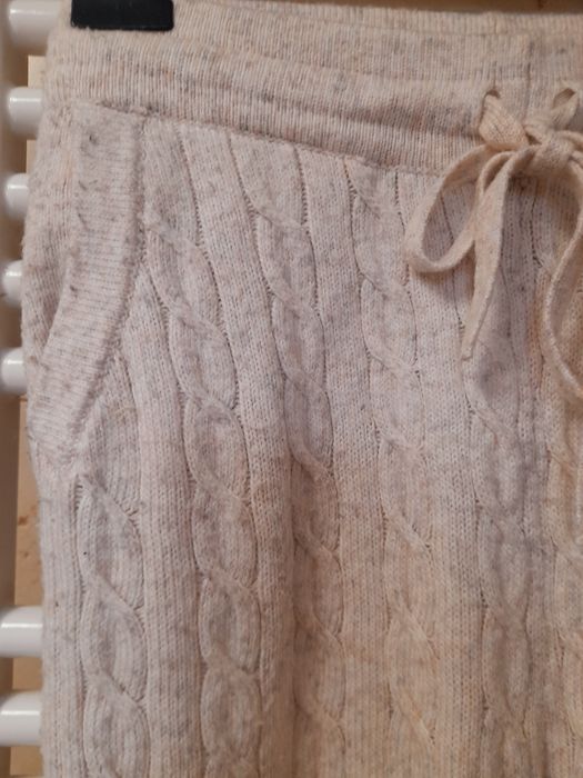 Pantaloni tricot C&A, pentru damă