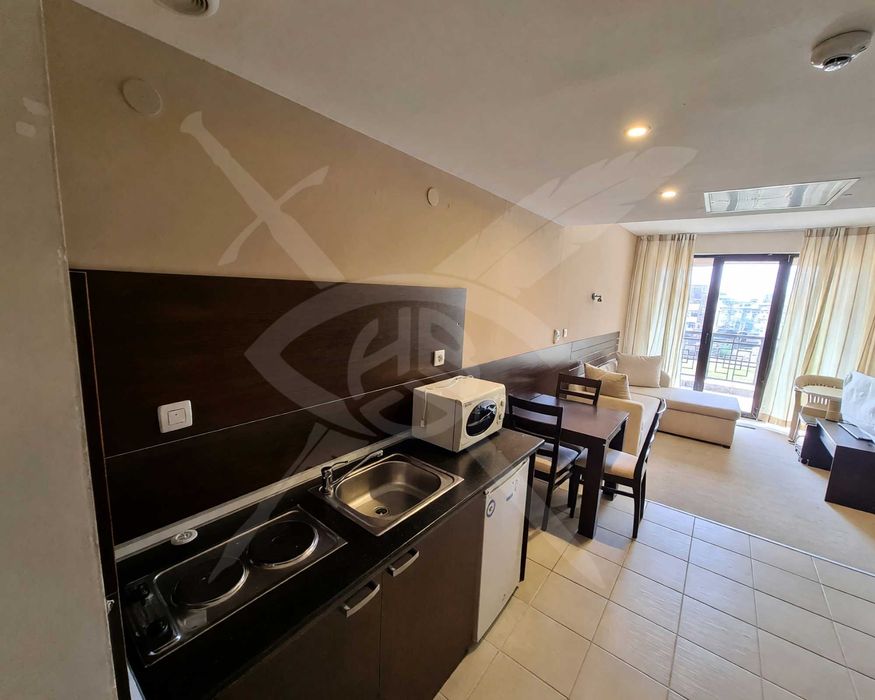 Продава се Двустаен апартамент в Обзор - 71 кв.м за 1198 €/кв.м - Снимка #1