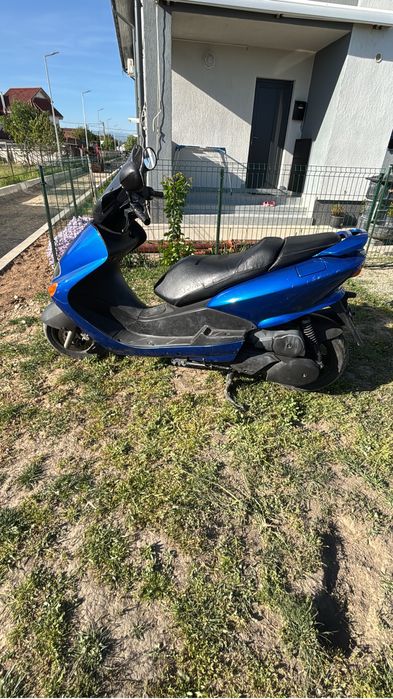 Yamaha majesty 125 inmatriculat