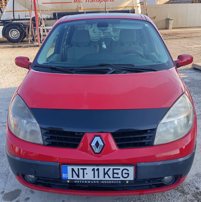 Vând Renault Scenic