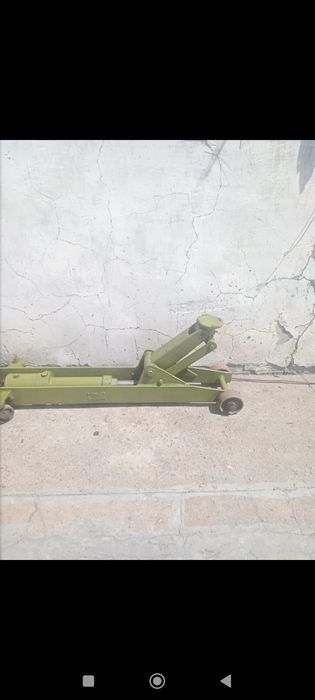 Большой Домкрат .