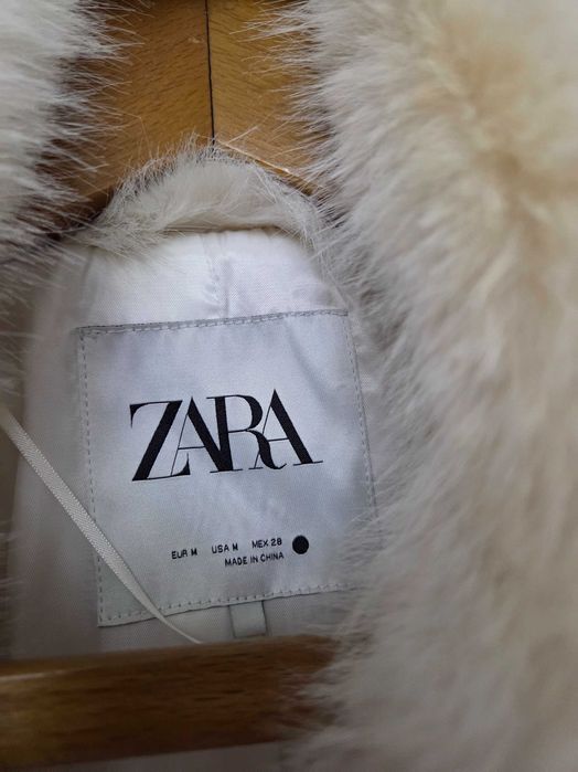 Пухено палто на ZARA