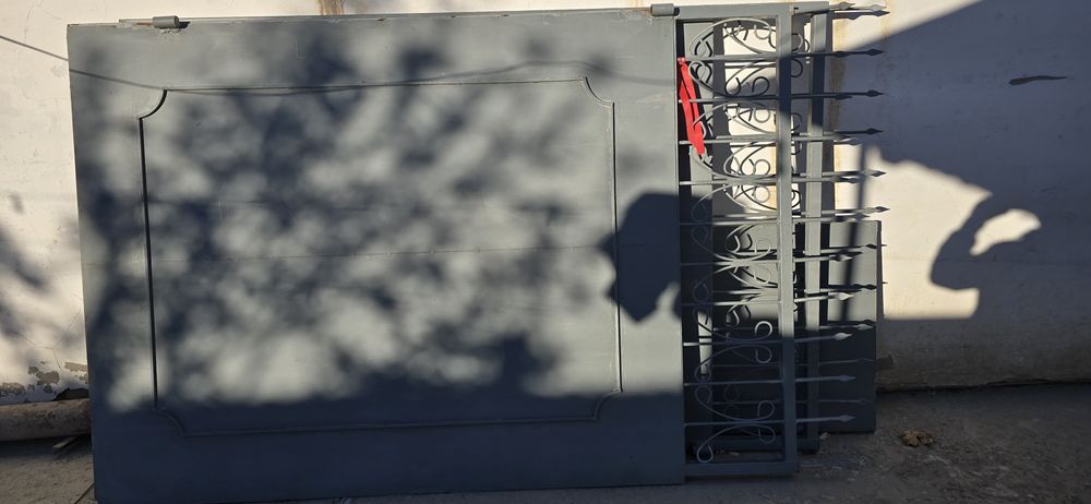 Продам ворота железные