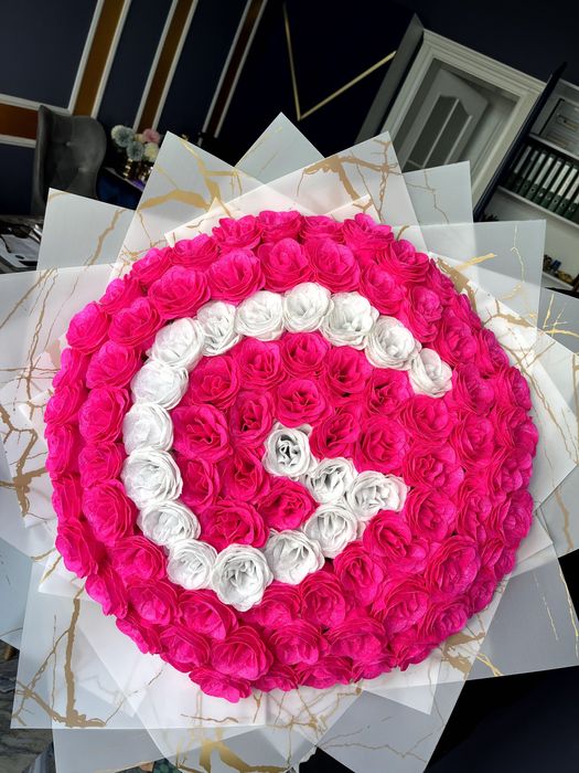 Buchet trandafiri spun/ flori artificiale/ aranajament floral