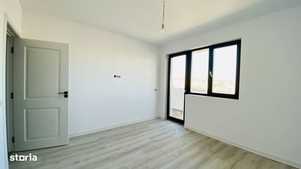 Apartament 1 cam D Hlincea 38 mp Loc de parcare Credit Cash