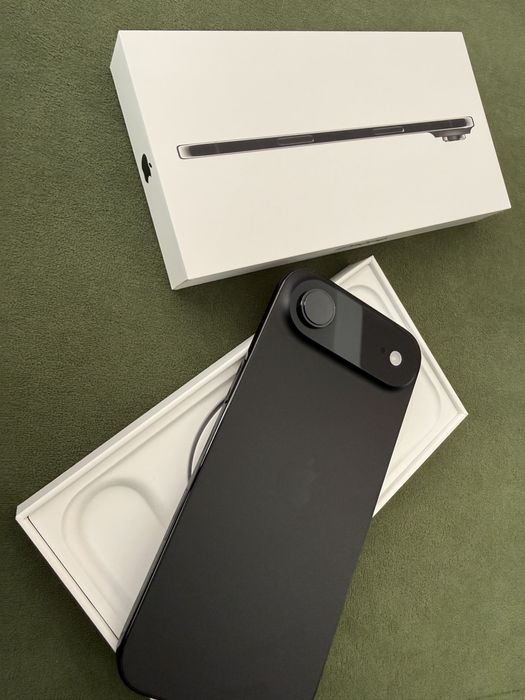 Vand iPhone 17 Air, neverlocked, ca nou in cutie, garantie