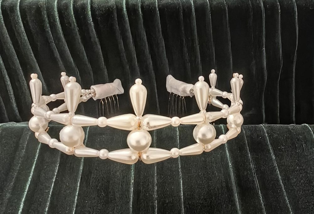 Vând coronita / diadema / tiara de de mireasa cu perle