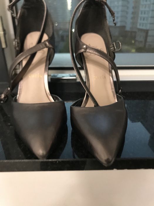 Туфли 5000 тысяч тенге