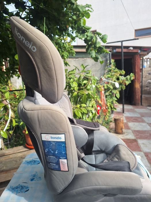 Vând scaun auto pentru copil. Stare bunăi. Relații la 0747962228