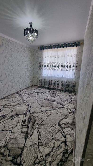 Sotiladi 2 xona 4 qavat 320 mln  4 mikrarayon 11 maktab cho’lquvar mfy