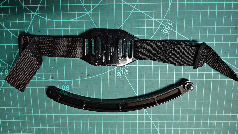 Telecomandă GoPro originală + set accesorii GoPro HERO 7/6/5 – 250 lei