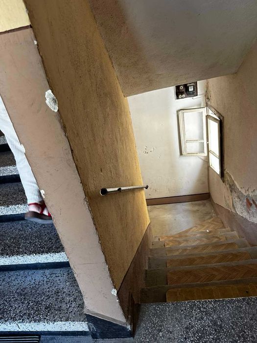 Продава се Етаж от къща в Чирпан - 400 кв.м за 160 €/кв.м - Снимка #13