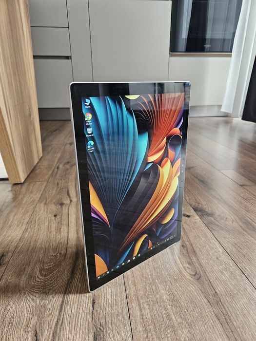 Tableta Microsoft Surface Pro 4, Intel i5, 8GB DDR3, SSD 256GB, 12.3"