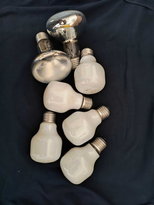 Различни крушки за дома