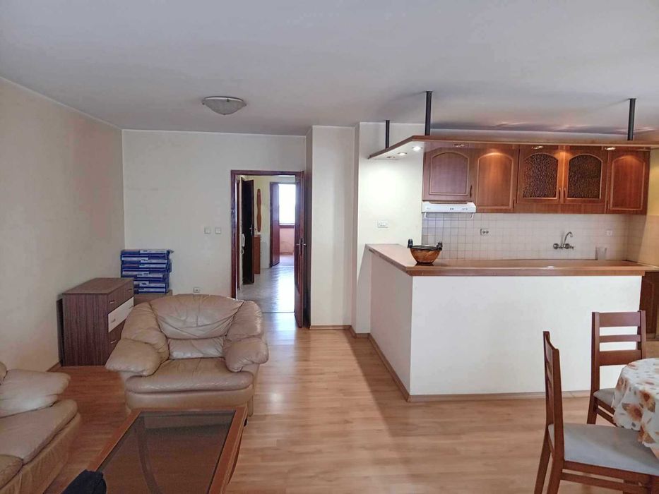 Дава се под наем Тристаен апартамент в София, Лозенец - 118 кв.м за 800 € - Снимка #1