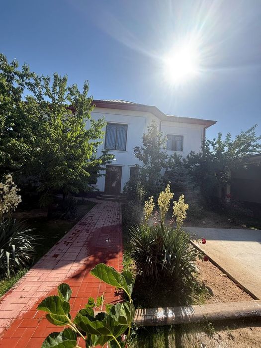 Хайдрабад, Дурмень, Кибрайский район  Продаётся дом  12-соток