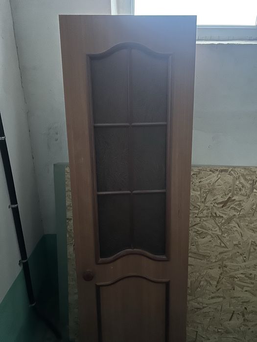 Продам дверь 5000тг