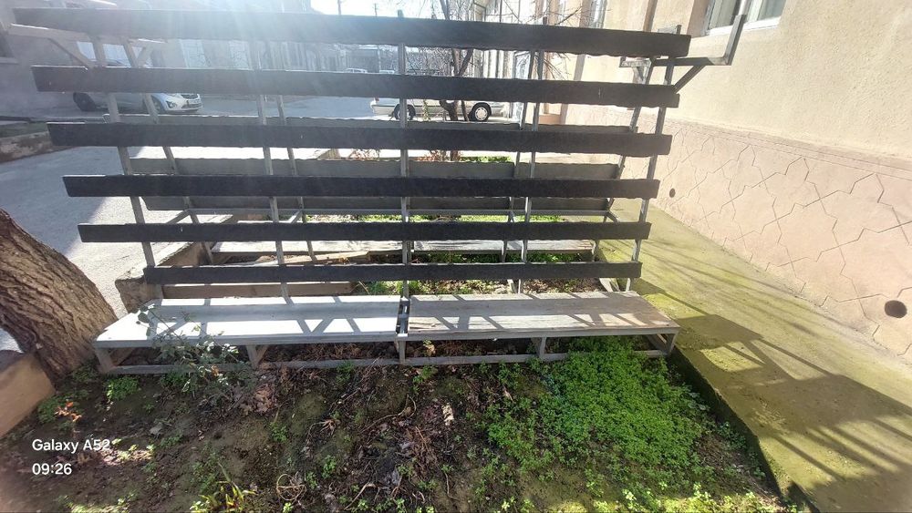 Oyna tashish uchun piramida