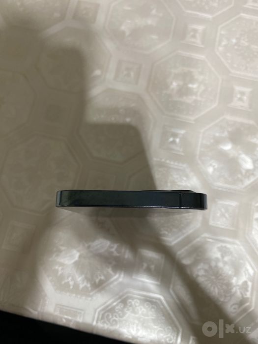 Телефон iPhone 12 pro